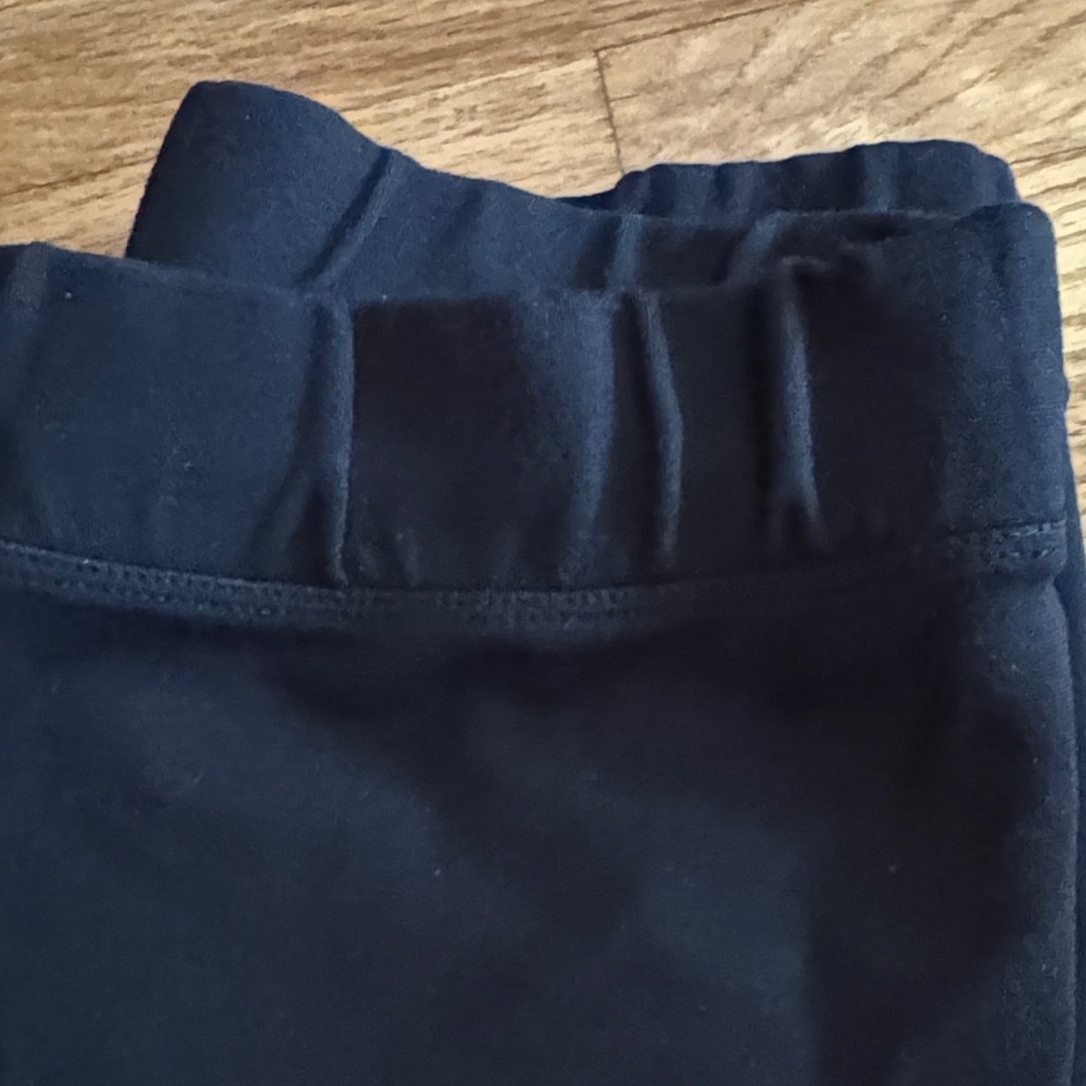 Tommy Bahama Black Leggings - Picture 2 of 3